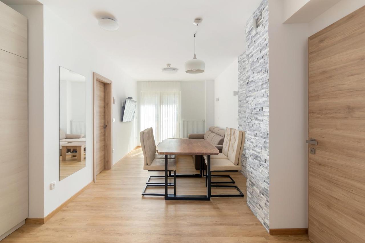 Vila Vita Apartments Kranjska Gora Kültér fotó