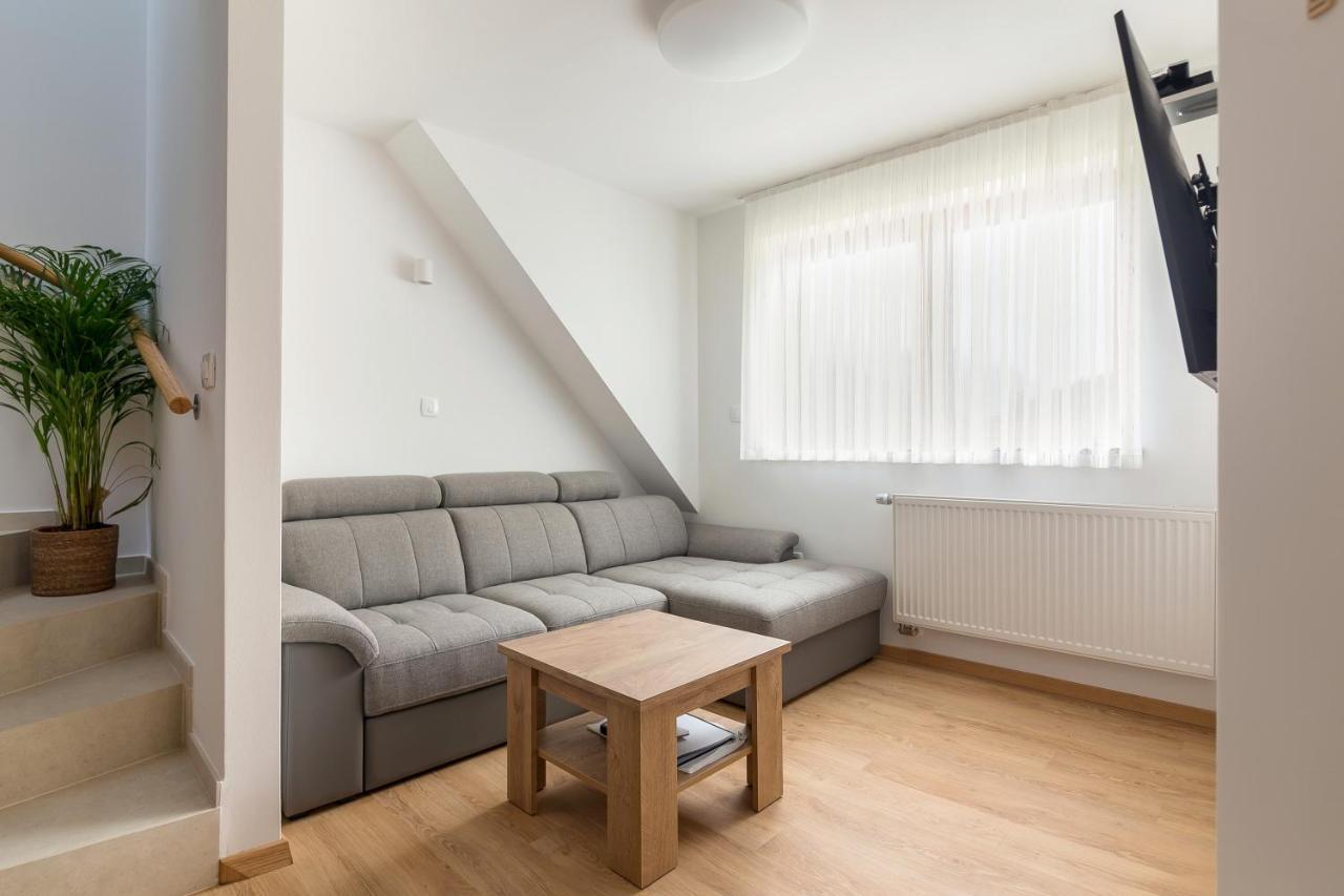 Vila Vita Apartments Kranjska Gora Kültér fotó