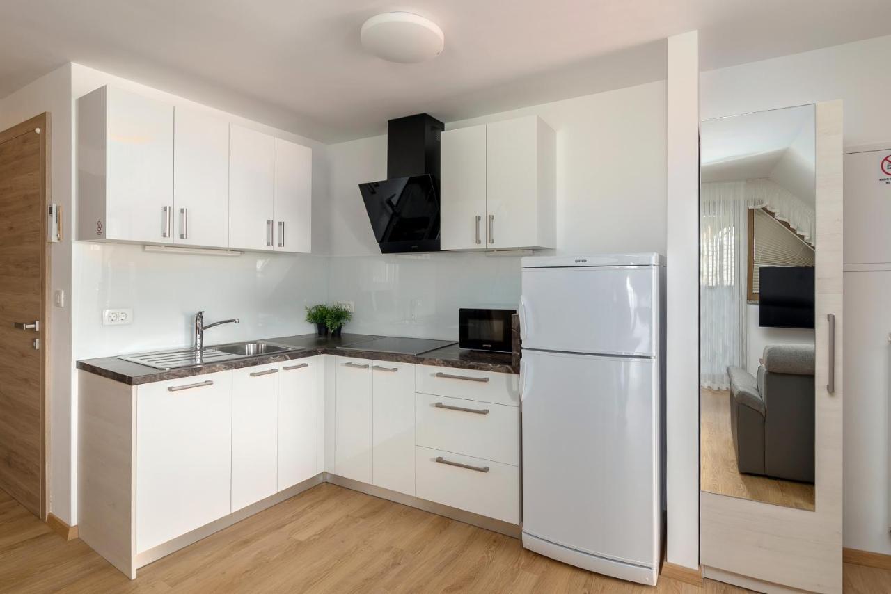 Vila Vita Apartments Kranjska Gora Kültér fotó