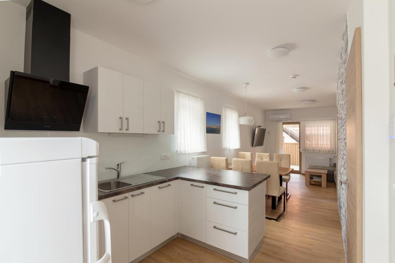 Vila Vita Apartments Kranjska Gora Kültér fotó