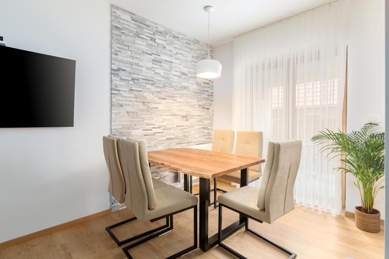 Vila Vita Apartments Kranjska Gora Kültér fotó