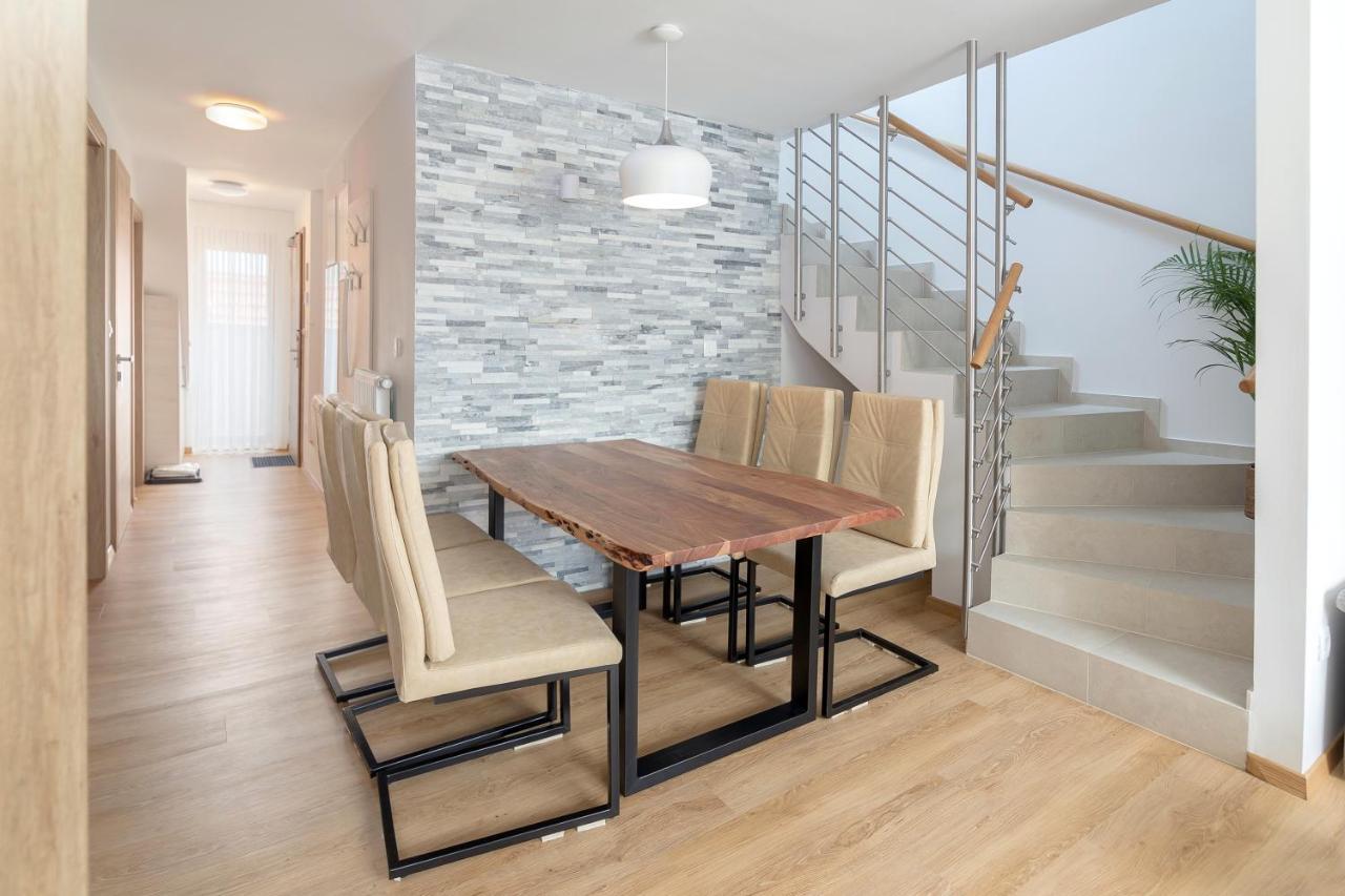 Vila Vita Apartments Kranjska Gora Kültér fotó